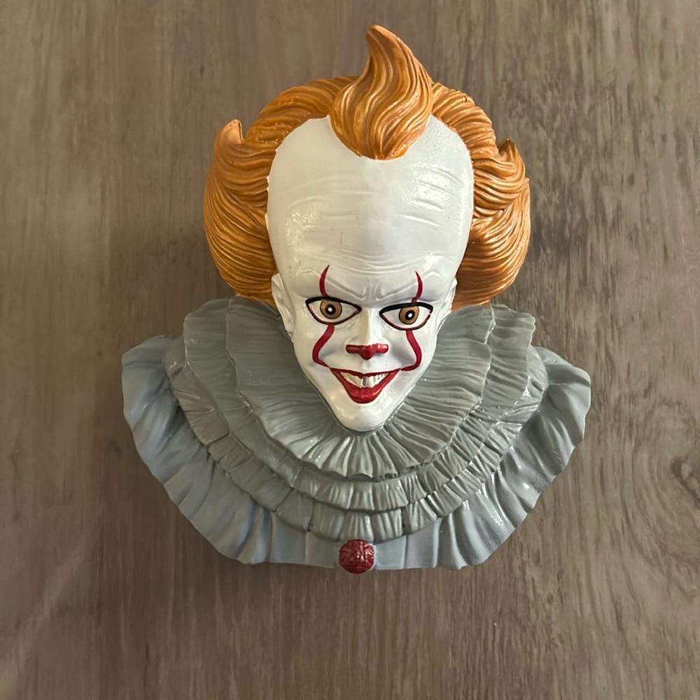 Culturefly IT Chapter Two Pennywise Mini Resin Planter without box